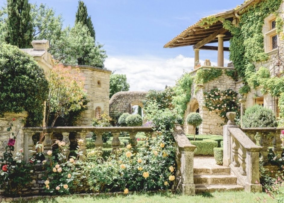 Provence Wedding Venues – Chateaux, Villas & More!