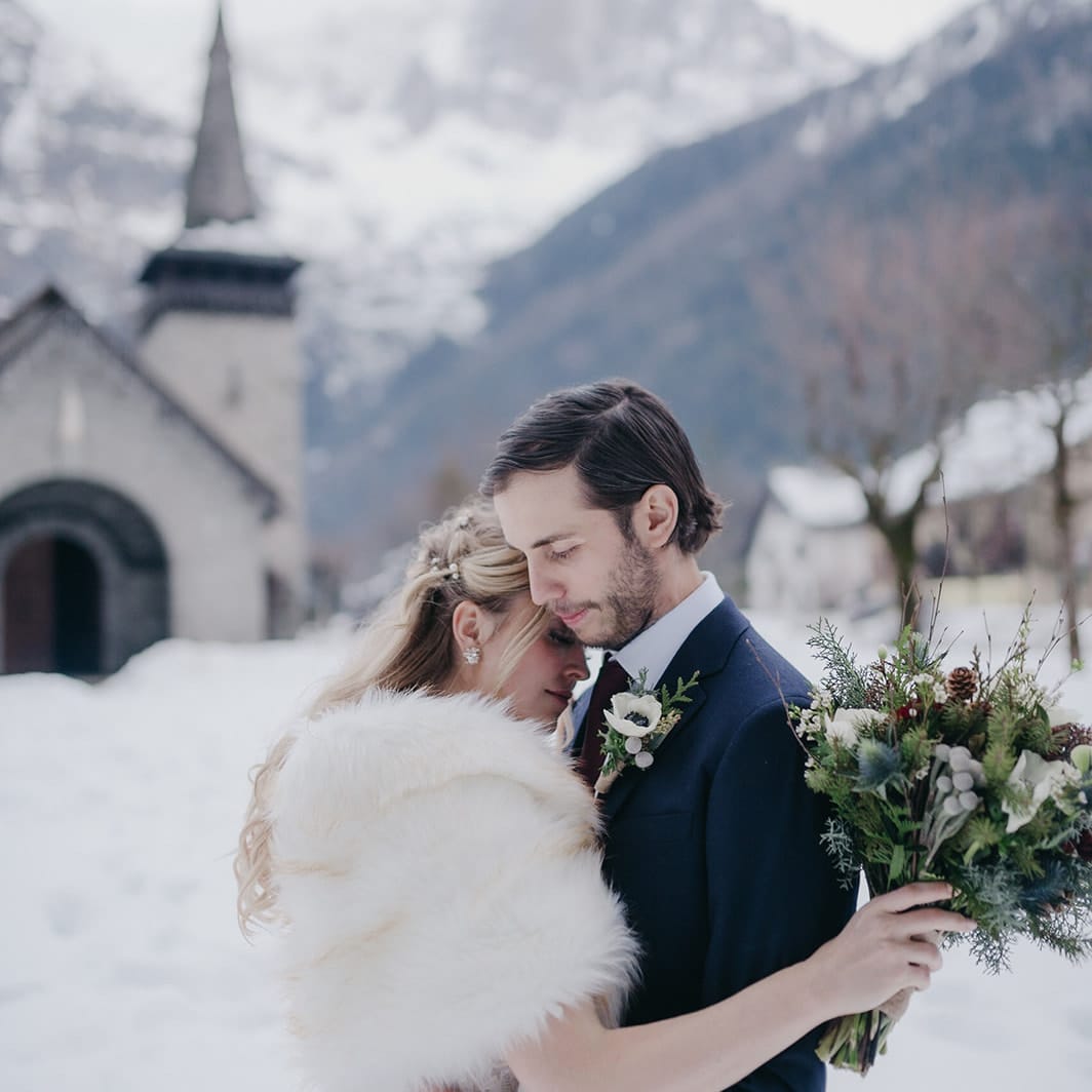 https://docs.hautewedding.co.uk/intimate-mountain-wedding/