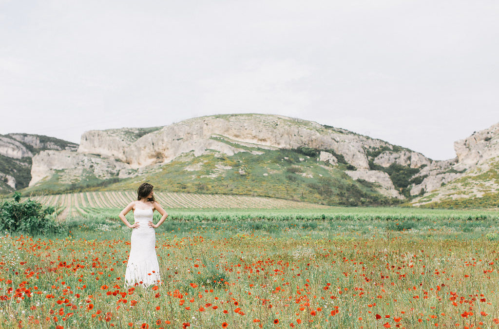 poppy feild wedding bride shoot